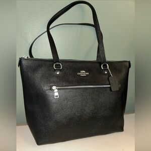 Coach F79608 Gallery Tote Crossgrain Leather Black Silver Hardware